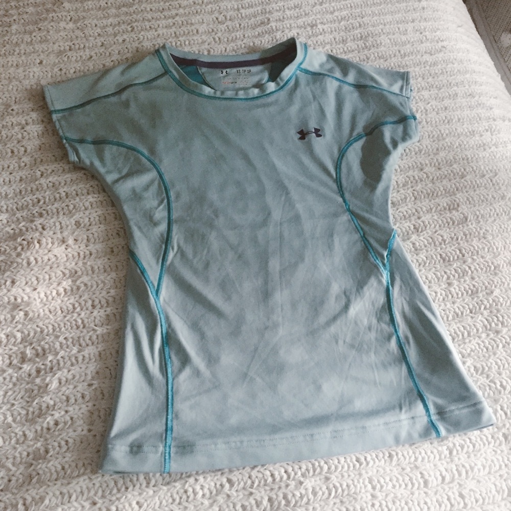UNDER ARMOR✨workout top - Picture 2 of 10